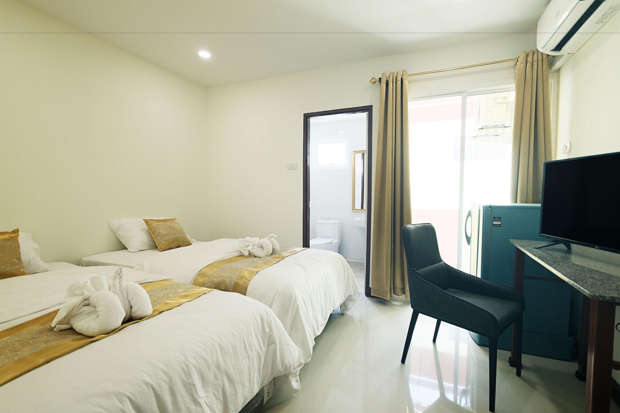Happy Hostel Паттайя Экстерьер фото